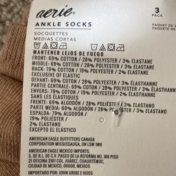 Aerie Women’s Ankle Socks Pack of Three Brown White Tan O/S One Size Cotton NWT - Picture 6 of 6